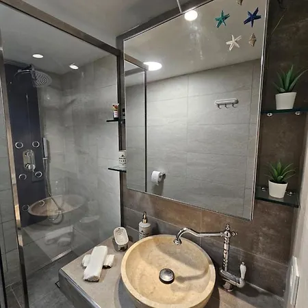 Timeless Escape Apartment *